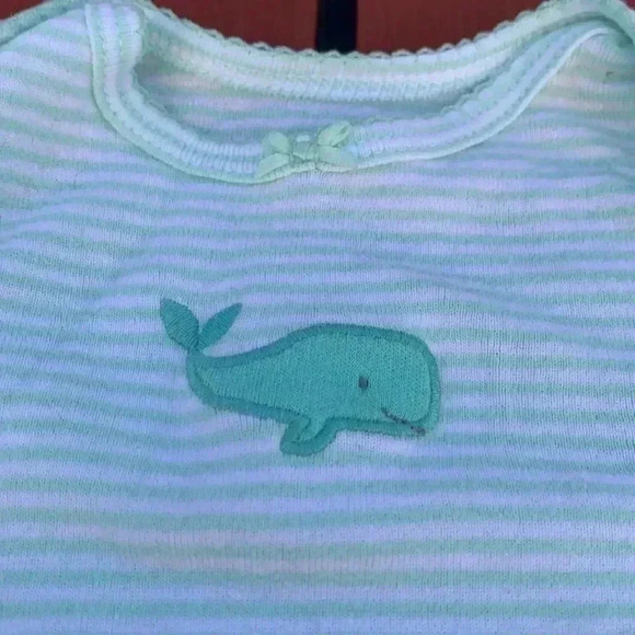 Five for 25 Carter’s onesie - Picture 2 of 4